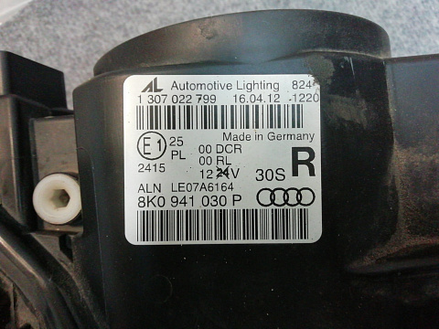 Фотография детали AA000187; Фара ксенон правая, светодиодная (8K0 941 030 P) для Audi A4 B8/БУ; Оригинал; Р0, Хорошее; . Фото номер 5