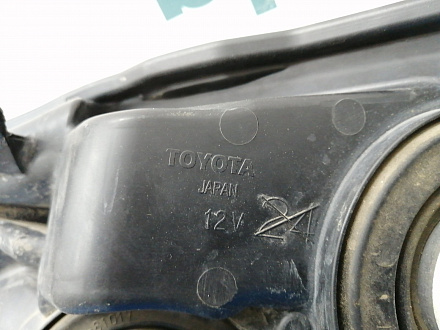 AA015510; Фара галоген правая (81130-60J00) для Toyota Land Cruiser Prado 150 рест. (2013 — 2017)/БУ; Оригинал; Р2, Удовлетворительное; 
