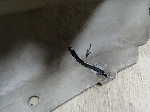 Фотография детали AA046128; Бампер передний; под паркт.; под омыват. (7S71-17757-A) для Ford Mondeo/БУ; Оригинал; Р1, Мелкий дефект; . Фото номер 22