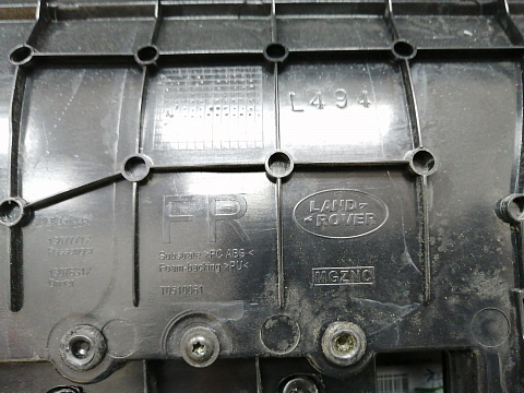 Фотография детали AA017560; Обшивка двери передняя правая (CPLA-23712-A) для Land Rover Range Rover Sport II (2013 - 2017)/БУ; Оригинал; Р1, Мелкий дефект; . Фото номер 9
