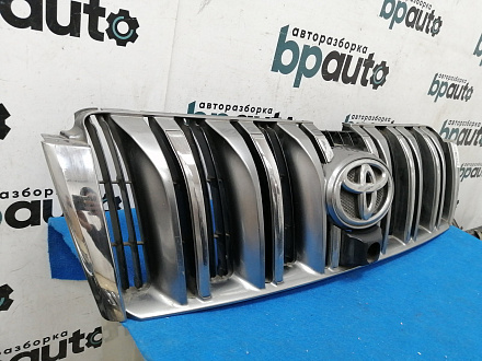 Решетка радиатора Тойота Land Cruiser Prado 150 2010 — 2013, б/у, фото 2