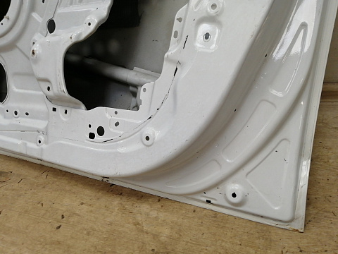 Фотография детали AA037682; Дверь передняя правая (76004-2V010) для Hyundai Veloster I (2011-2015)/БУ; Оригинал; Р1, Мелкий дефект; . Фото номер 16
