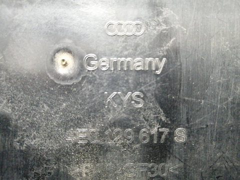 Фотография детали AA021789; Воздуховод правый (4E0129617S) для Audi A8 D3/БУ; Оригинал; Р0, Хорошее; . Фото номер 7