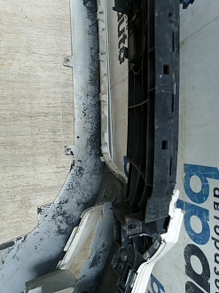 AA045627; Бампер передний; под паркт.; под омыват. (4G0 807 437) для Audi A6 C7/БУ; Оригинал; Р1, Мелкий дефект; 