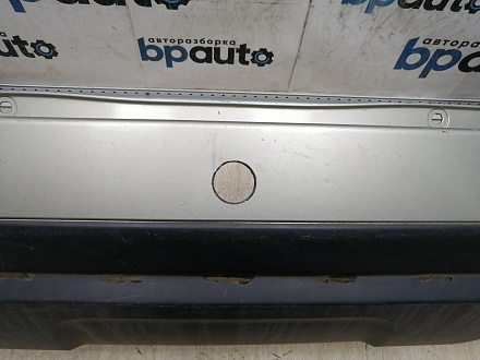 AA045077; Бампер задний; под паркт. (850225291R) для Renault Duster I (2011-2015)/БУ; Оригинал; Р1, Мелкий дефект;