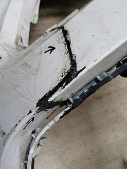 AA045519; Бампер передний; под паркт.; под омыват. (4L0 807 437 H) для Audi Q7 I рест. (2010-2015)/БУ; Оригинал; Р1, Мелкий дефект; 