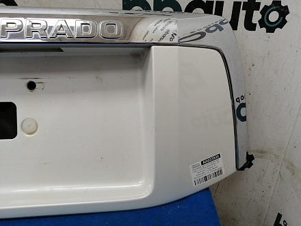 Накладка крышки багажника, без кнопок Тойота Land Cruiser Prado 150 2010 — 2013, б/у, фото 2