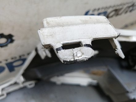 AA045589; Бампер передний; без паркт.; под омыват. (8K0 807 437 AC) для Audi A4 B8/БУ; Оригинал; Р2, Удовлетворительное; 