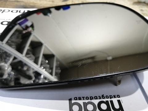 Фотография детали AA045102; Зеркальный элемент правый (87931-0K070) для Toyota/БУ; Оригинал; Р1, Мелкий дефект; . Фото номер 6