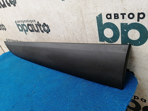 Фотография детали AA035748; Накладка на дверь передняя правая (87724-2S000) для Hyundai IX35/БУ; Оригинал; Р1, Мелкий дефект; . Фото номер 5