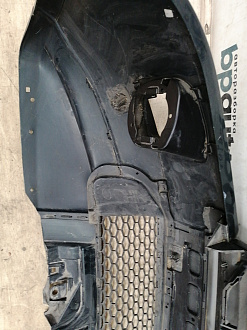 AA039011; Бампер передний; под паркт.; под омыват. (LR034184) для Land Rover Freelander/БУ; Оригинал; Р1, Мелкий дефект; 