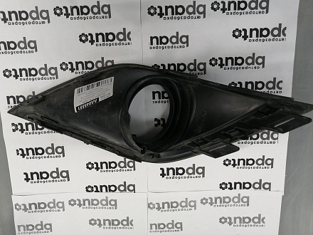 AA045551; Накладка ПТФ левая (6400G481) для Mitsubishi Outlander/БУ; Оригинал; Р1, Мелкий дефект; 