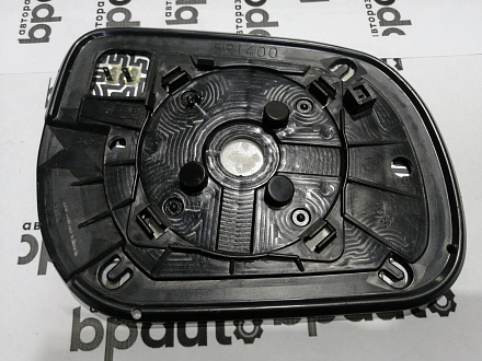 AA045079; Зеркальный элемент левый (87961-42780) для Toyota Rav4/БУ; Оригинал; Р1, Мелкий дефект; 