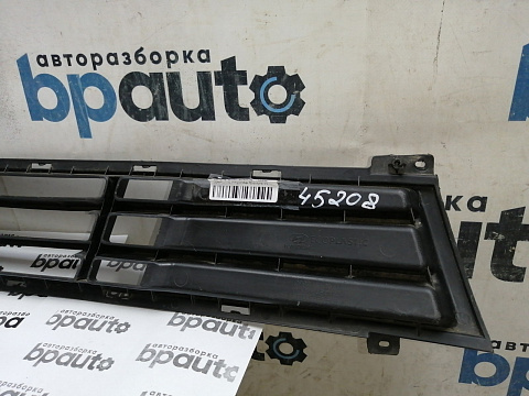 Фотография детали AA045208; Решётка переднего бампера (86561-2H001) для Hyundai Elantra IV (HD) (2006-2011)/БУ; Оригинал; Р2, Удовлетворительное; . Фото номер 14
