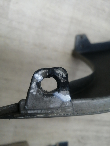 Фотография детали AA046195; Бампер передний; без паркт.; без омыват. (52119-05170) для Toyota Avensis/БУ; Оригинал; Р1, Мелкий дефект; . Фото номер 8