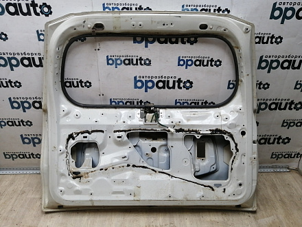 AA045270; Крышка багажника (67005-60F50) для Toyota Land Cruiser Prado 150 (2010 — 2013)/БУ; Оригинал; Р2, Удовлетворительное; 