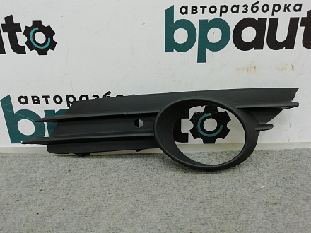 AA009949; Накладка ПТФ левая (13211478) для Opel Corsa/БУ; Оригинал; Р0, Хорошее; 