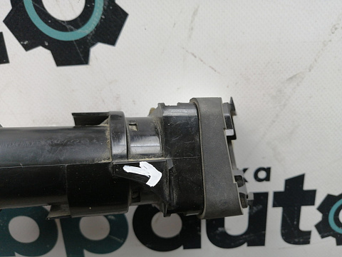 Фотография детали AA003447; Омыватель фары правый (BBP2-51-82XA) для Mazda 3 BL/БУ; Оригинал; Р2, Удовлетворительное; . Фото номер 6