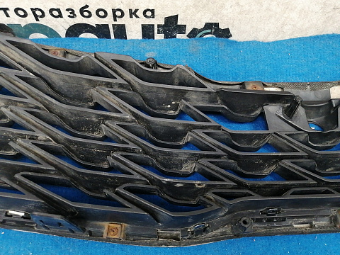 Фотография детали AA034152; Решетка радиатора; под камер. (86350-D4530) для Kia Optima IV рест. (2018- 2020)/БУ; Оригинал; Р1, Мелкий дефект; . Фото номер 19