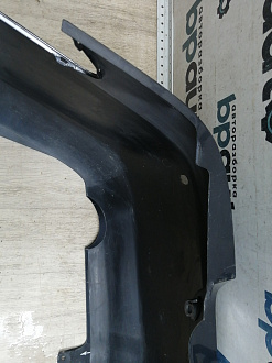 AA045895; Бампер задний v2.4; под паркт. (52159-33918) для Toyota Camry 40 рест. (2010 — 2011)/БУ; Оригинал; Р1, Мелкий дефект; 