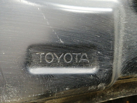 AA025308; Капот (53301-12A20) для Toyota Corolla/Нов с деф; Оригинал; Р2, Удовлетворительное; 