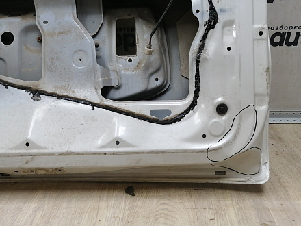 AA044246; Крышка багажника (67005-60F50) для Lexus GX460/БУ; Оригинал; Р1, Мелкий дефект; 