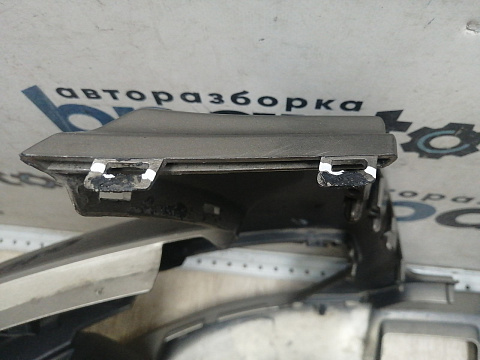 Фотография детали AA045797; Бампер передний; под паркт.; под омыват. (8R0 807 437) для Audi Q5 I (2008-2012)/БУ; Оригинал; Р1, Мелкий дефект; . Фото номер 14