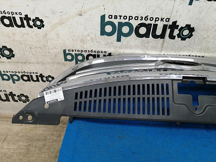 AA030415; Решетка радиатора (5N0853651C) для Volkswagen Tiguan I (2007- 2011)/БУ; Оригинал; Р2, Удовлетворительное; 
