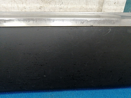 AA035387; Накладка на дверь передняя правая (87722-C5200) для Kia Sorento/БУ; Оригинал; Р1, Мелкий дефект; 