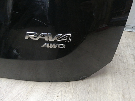 AA044913; Крышка багажника (67005-42430) для Toyota Rav4 40 (2013 — 2015)/БУ; Оригинал; Р2, Удовлетворительное; 