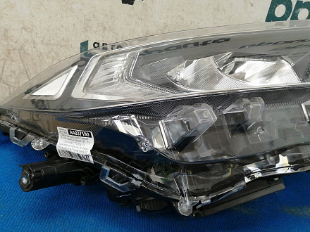 AA037190; Фара светодиодная правая (81145-42840) для Toyota Rav4 50 (2019 -н.в.)/БУ; Оригинал; Р2, Удовлетворительное; 