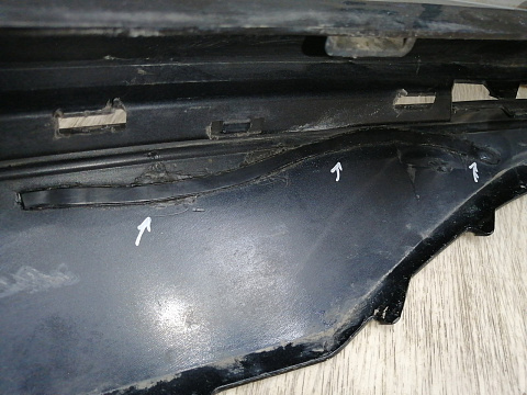 Фотография детали AA045038; Бампер передний; под паркт.; без омыват. (3G0807221) для Volkswagen Passat/БУ; Оригинал; Р1, Мелкий дефект; . Фото номер 17