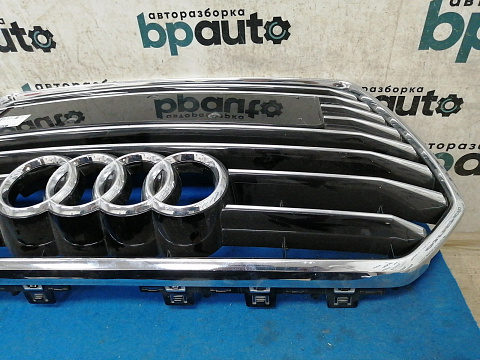 Фотография детали AA030403; Решётка радиатора; под паркт. (4G0 853 651 AE) для Audi A6 IV (C7) рест. Sedan (2014-н.в.)/БУ; Оригинал; Р2, Удовлетворительное; . Фото номер 9