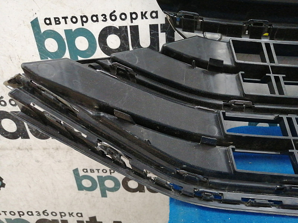 Решетка радиатора Фольксваген Polo VI Liftback 2020- 2022, б/у, фото 26