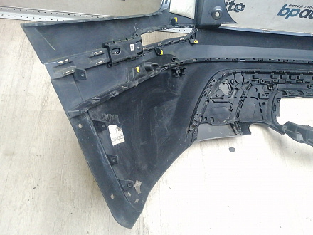 AA046014; Бампер задний; под паркт. (J8A2-17A958-AB) для Land Rover Range Rover Velar L560 (2017 - 2023)/БУ; Оригинал; Р1, Мелкий дефект; 