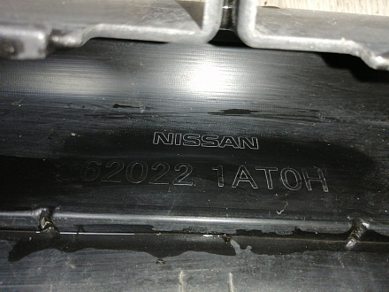 AA045156; Бампер передний; без паркт.; под омыват. (62022-1AT0H) для Nissan Murano Z51/БУ; Оригинал; Р1, Мелкий дефект; 