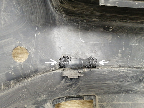 Фотография детали AA030429; Бампер задний; под паркт. (08620599) для Volvo XC90 I (2002-2006)/БУ; Оригинал; Р1, Мелкий дефект; . Фото номер 12