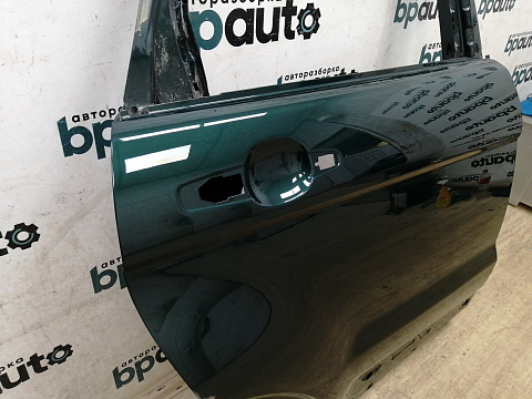 Фотография детали AA030818; Дверь задняя правая (LR028556) для Land Rover Range Rover Evoque/БУ; Оригинал; Р0, Хорошее; (NGY, 866) Темно-зеленый перлам.. Фото номер 2