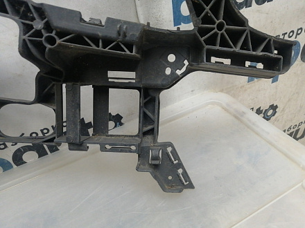 AA045498; Кронштейн , каркас переднего бампера левый (A2048854165) для Mercedes-Benz C-klasse III рест. (W204) (2011-2015)/БУ; Оригинал; Р0, Хорошее; 