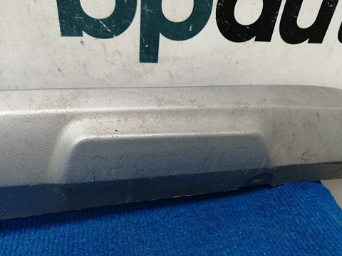 Фотография детали AA038919; Накладка переднего бампера (620720385R) для Renault Kaptur/БУ; Оригинал; Р1, Мелкий дефект; . Фото номер 3