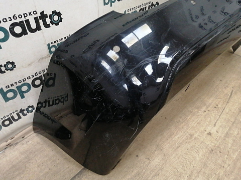 Фотография детали AA038259; Бампер задний; под паркт. (8M51-F17906-ACW) для Ford Focus II Sedan рест. (2007- 2011)/БУ; Оригинал; Р1, Мелкий дефект; . Фото номер 6