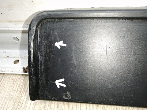 Фотография детали AA045186; Площадка под номер (52114-53220) для Lexus IS II рест.2 (2010 - 2013)/БУ; Оригинал; Р1, Мелкий дефект; . Фото номер 3