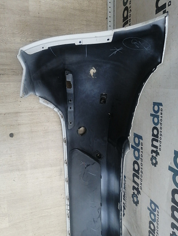 Фотография детали AA046031; Бампер задний; под паркт. (5С5807421J) для Volkswagen Beetle II (A5) (2011-2019)/БУ; Оригинал; Р1, Мелкий дефект; . Фото номер 19