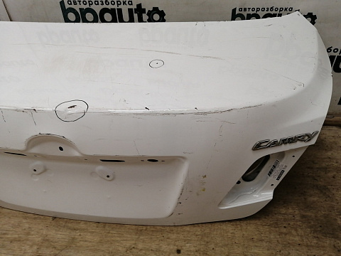 Фотография детали AA038129; Крышка багажника (64401-33400) для Toyota Camry/БУ; Оригинал; Р1, Мелкий дефект; . Фото номер 12