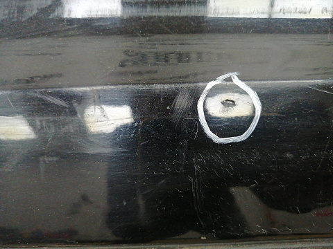 Фотография детали AA022564; Бампер задний; без паркт. (4M51-A17906-A) для Ford Focus II Hatchback (2005- 2008)/БУ; Оригинал; Р2, Удовлетворительное; . Фото номер 7