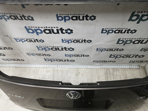 Фотография детали AA045391; Крышка багажника (2K0827025L) для Volkswagen Caddy/БУ; Оригинал; Р2, Удовлетворительное; . Фото номер 11