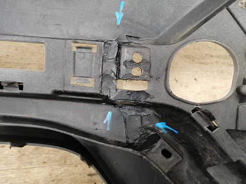 Фотография детали AA037852; Бампер передний; без паркт.; под омыват. (86511-2W000) для Hyundai Santa Fe III (2012 - 2015)/БУ; Оригинал; Р1, Мелкий дефект; . Фото номер 21