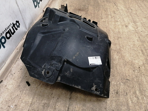 Фотография детали AA039297; Подкрылок передний правый, передняя часть (CPLA-16A573-A) для Land Rover/БУ; Оригинал; Р1, Мелкий дефект; . Фото номер 3