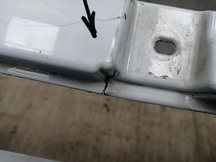 AA045254; Бампер передний; без паркт.; без омыват. ( BB5317C831) для Ford Explorer V (2011-2015)/БУ; Оригинал; Р1, Мелкий дефект; 