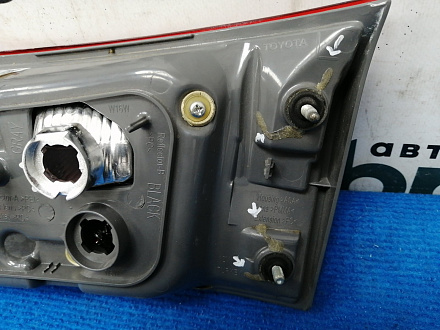 AA014126; Фонарь в крышку багажника левый (81590-02530) для Toyota Corolla 180 (2013 - 2016)/БУ; Оригинал; Р2, Удовлетворительное; 
